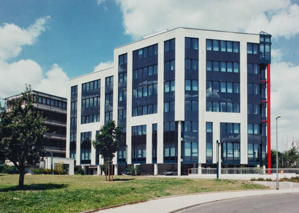 Fabrik- und Bürobauten